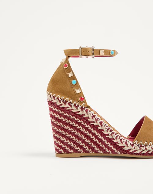 Valentino Garavani - Rockstud Double Wedge Sandal In Split Leather With Cabochon Stones 105mm - Havana Beige - Woman - Espadrilles And Wedges