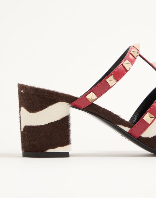 Valentino Garavani - Sandalo Slide Rockstud In Vitello Effetto Cavallino 60mm - Bianco/marrone/rosso - Donna - Sandali