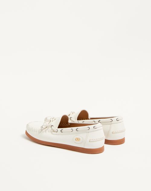 Valentino Garavani - Palm Avenue Buffalo Leather Boat Shoe - Ivory - Man - Loafers And Driver
