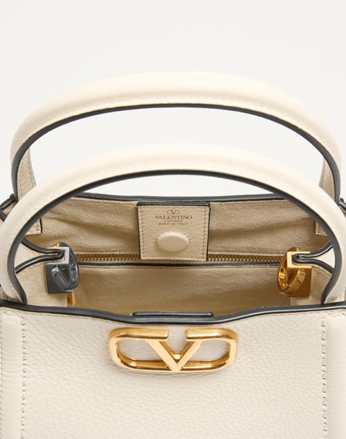 Valentino Garavani - Valentino Garavani Alltime Small Handbag In Grainy Calfskin - Ivory - Woman - Top Handle Bags