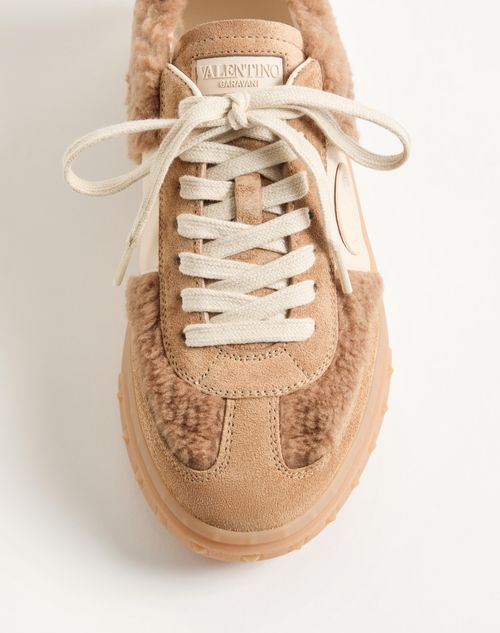 Valentino Garavani - Upvillage Sneaker In Wool And Crust Leather - Camel/glace - Woman - Sneakers