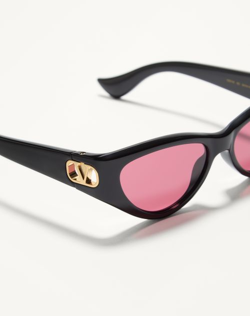 Valentino - Cat-eye Acetate Eyewear - Black/red - Woman - Eyewear