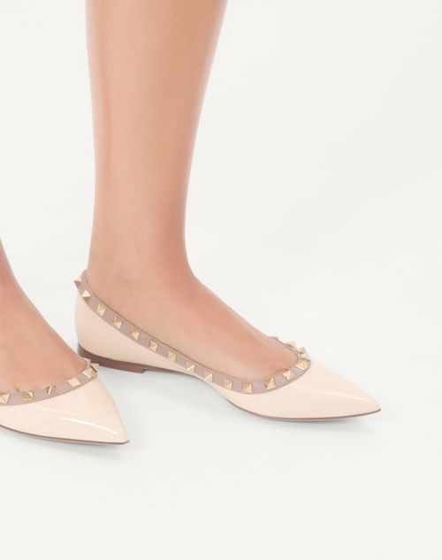 Valentino Garavani - Patent Rockstud Ballet Flat - Ivory/poudre - Woman - Ballerinas