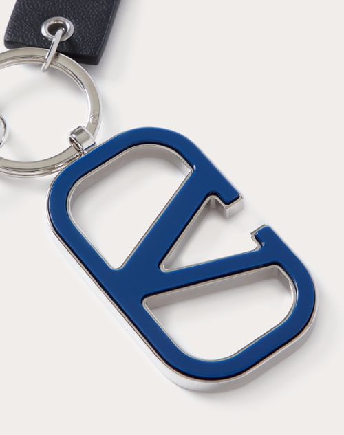 VALENTINO GARAVANI ブラックメタル　キーホルダー Vlogo Signature Keychain for Man in Black | Valentino US