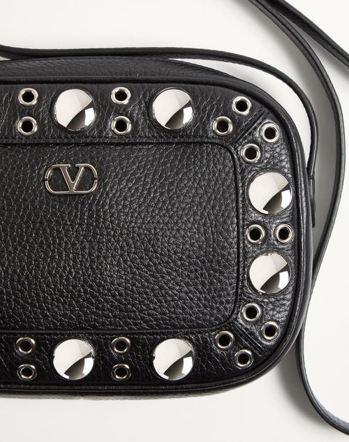 Valentino Garavani - Valentino Garavani Nellcôte Shoulder Bag In Grainy Calfskin - Black - Man - Shoulder Bags