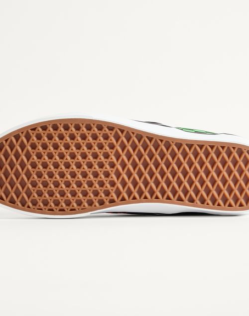 Valentino Garavani - Valentino Garavani Und Vans Slip-on-sneaker Aus Stoff Mit Vlogo-schachbrettmuster Und Tropical Leaves-print - Schwarz/rot/grün - Mann - Sneaker