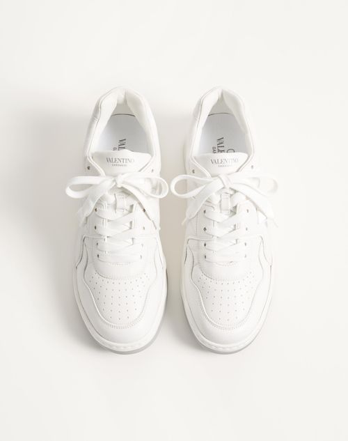 Valentino Garavani - One Stud Low-top Nappa Sneaker - White/white - Man - Sneakers