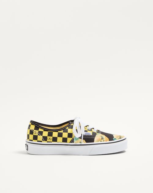 Valentino Garavani Valentino Garavani And Vans Low-top Fabric Trainer With Vlogo Checkerboard Print And Le Chat De La Maison Print Woman Black/lemon
