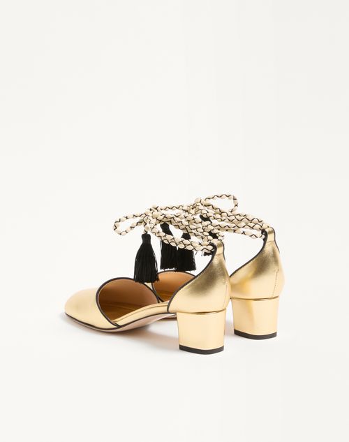 Valentino Garavani - D'orsay Bondie Pump In Laminated Nappa Leather 45mm - Gold - Woman - Pumps And Slingbacks