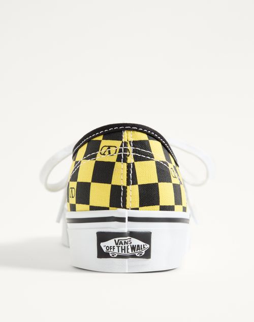 Valentino Garavani - Valentino Garavani And Vans Low-top Fabric Trainer With Vlogo Checkerboard Print And Le Chat De La Maison Print - Black/lemon - Woman - Sneakers
