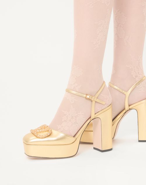 Valentino Garavani - Vlogo Signature Platform Pump In Laminated Nappa 115mm - Antique Brass/crystal - Woman - Pumps