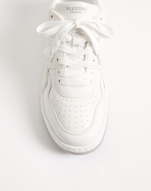 Valentino Garavani - One Stud Low-top Nappa Sneaker - White/white - Man - Sneakers