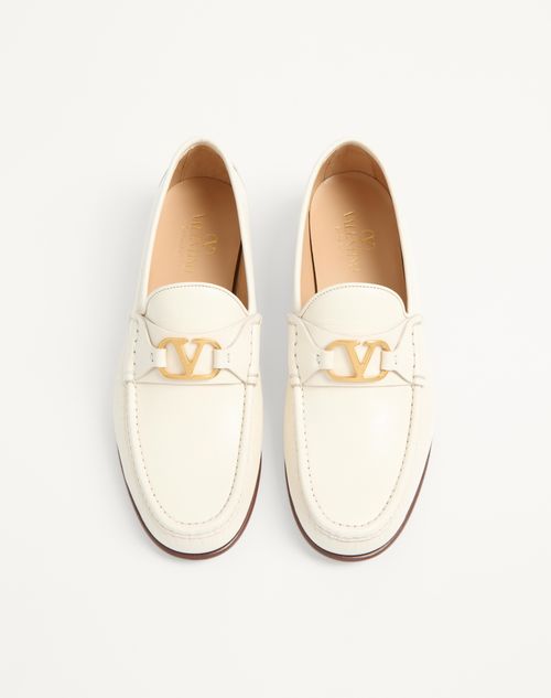 Valentino Garavani - Vlogo Signature Kidskin Moccasin - Ivory - Man - Loafers And Driver