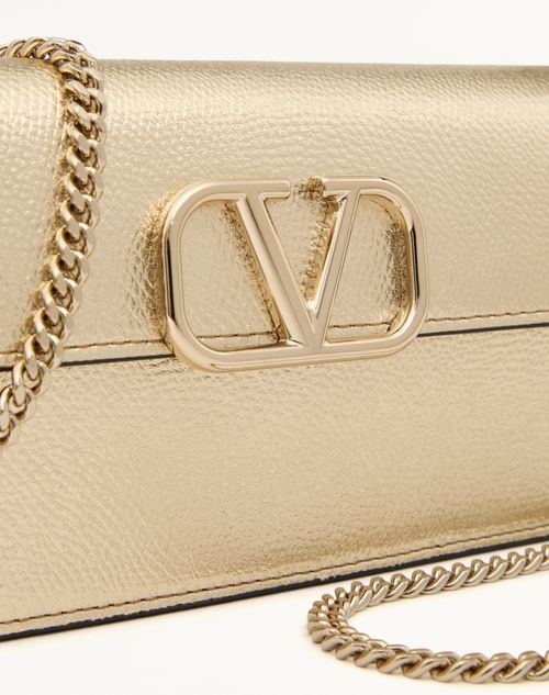Valentino Garavani - Vlogo Signature Metallic Grainy Calfskin Wallet With Chain - Platinum - Woman - Wallets And Small Leather Goods