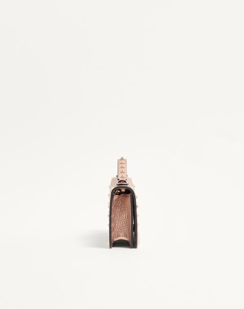 Valentino Garavani - Rockstud Laminated Grainy Calfskin Wallet With Chain - Rose Cannelle - Woman - Wallets And Small Leather Goods