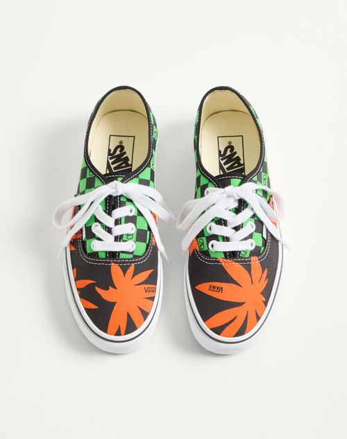Valentino Garavani - Valentino Garavani And Vans Low-top Fabric Trainer With Vlogo Checkerboard Print And Tropical Leaves Print - Black/red/green - Woman - Sneakers
