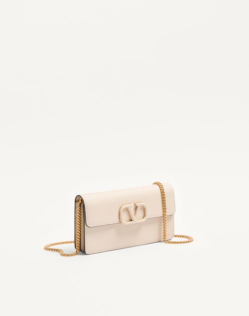 Valentino Garavani - Vlogo Signature Grainy Calfskin Wallet With Chain - Light Ivory - Woman - Clutches