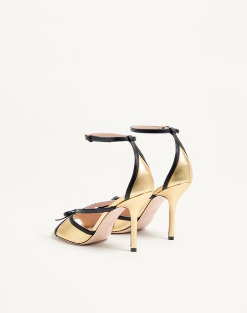 Valentino Garavani - Bepointy Sandal In Laminated Nappa And Kidskin 100mm - Antique Brass/black - Woman - Sandals
