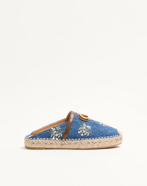 Valentino Garavani - Mule Vlogo Signature In Denim Con Ricamo Floreale 25mm - Denim - Donna - Espadrillas E Zeppe