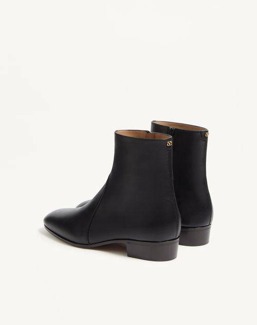 Valentino Garavani - Pat Ankle Boot In Kidskin - Black - Man - Boots