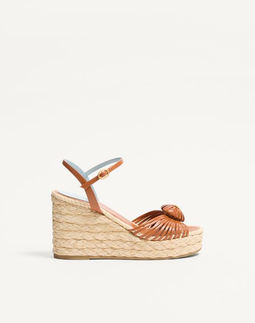 Valentino Garavani - Royal Wedge Kidskin Sandal 100mm - Roasted Pecan - Woman - Espadrilles And Wedges