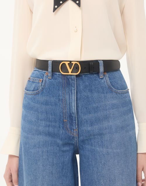 Valentino Garavani - Vlogo Signature Gürtel Aus Glänzendem Kalbsleder 30 mm - Schwarz - Frau - Gürtel