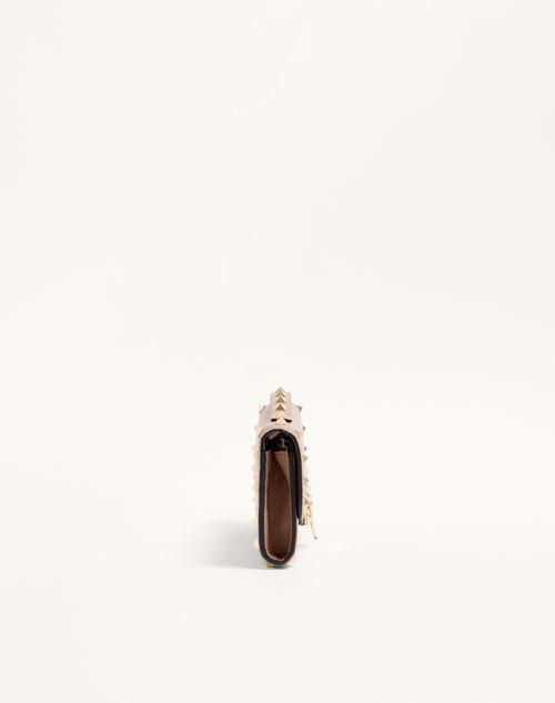 Valentino Garavani - Rockstud Grainy Calfskin Wallet With Chain Strap - Poudre - Woman - Wallets And Small Leather Goods