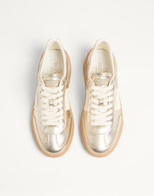 Valentino Garavani - Upvillage Trainer In Laminated Calfskin With Nappa Calfskin Leather Band - Platinum - Woman - Sneakers