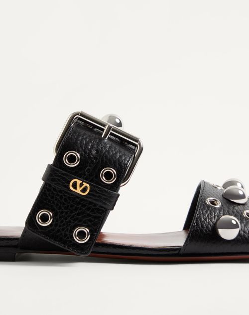 Valentino Garavani - Nellcôte Slide Sandal In Grainy Calfskin - Black - Woman - Slides And Thongs