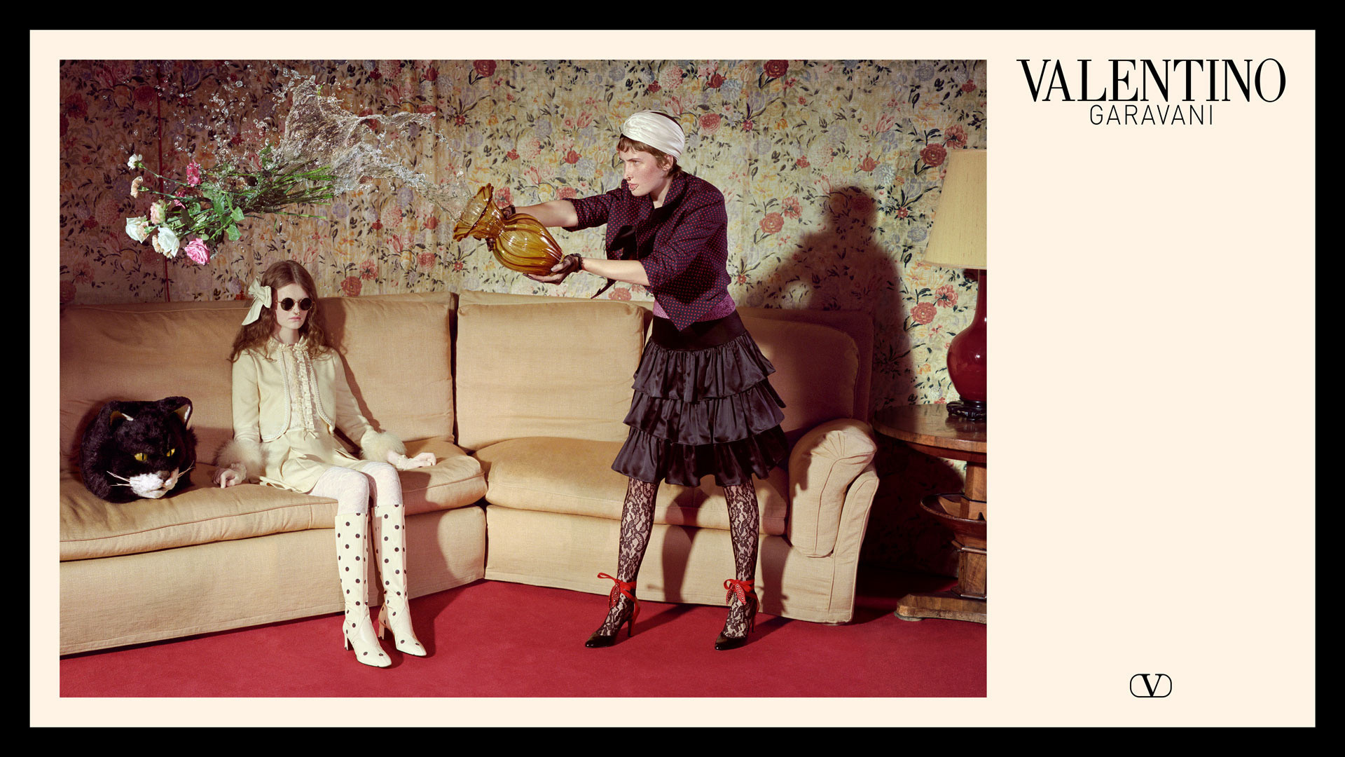 Pavillon Des Folies Woman's Collection