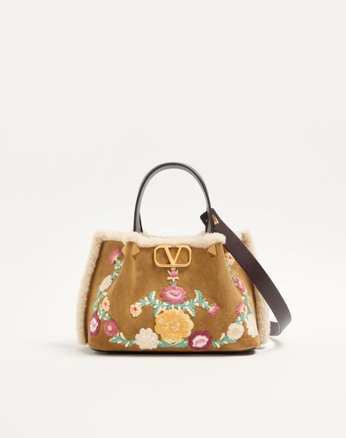 Valentino Garavani - Valentino Garavani Small Shopping Bag In Embroidered Suede With Sheepskin Lining - Havana Beige - Woman - Totes