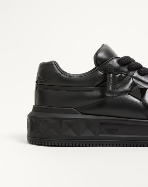 Valentino Garavani - One Stud Xl Nappa Leather Low-top Sneaker - Black - Man - Sneakers