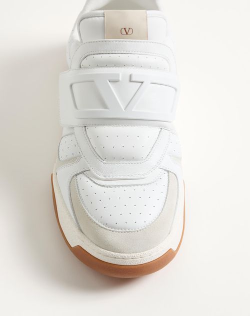 Valentino Garavani - Joie De Jouer Low Top Sneaker In Nappa Calfskin - White - Man - Sneakers