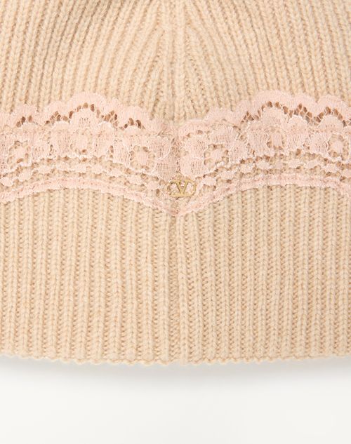 Valentino Garavani - Vlogo Signature Cashmere And Lace Beanie - Alabaster - Woman - Hats And Gloves