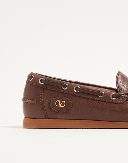 Valentino Garavani - Palm Avenue Buffalo Leather Boat Shoe - Bark Brown - Man - Loafers And Driver