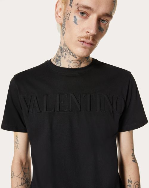 Valentino - T-shirt With Valentino Embossed - Black - Man - T-shirts And Sweatshirts