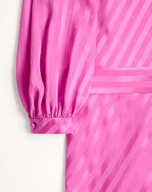 Valentino - Vestido Midi De Jacquard A Rayas Con Logo Mate Brilloso - Fucsia - Mujer - Vestidos