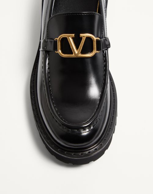 Valentino Garavani - Vlogo Signature Calfskin Loafer - Black - Woman - Loafers & Oxford