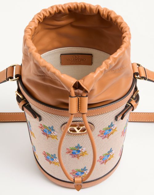 Valentino Garavani - Valentino Garavani Antibes Canvas Embroidered Medium Bucket Bag - Natural/multicolour - Woman - Shoulder Bags