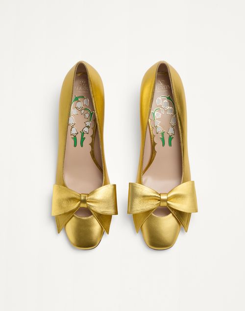 Valentino Garavani - Bowow Pumps In Laminated Nappa 45mm - Antique Gold - Woman - Pumps
