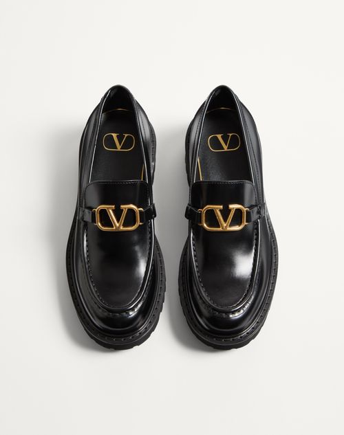 Valentino Garavani - Vlogo Signature Calfskin Loafer - Black - Woman - Loafers & Oxford