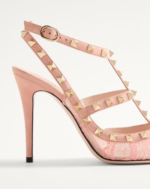 Valentino Garavani - Escarpins À Brides Rockstud En Dentelle, Talon&nbsp;: 100&nbsp;mm - Rose Pêche - Femme - Escarpins