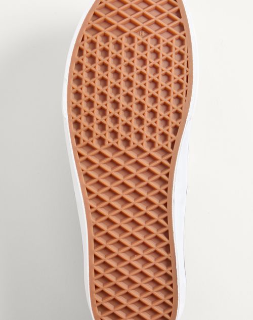 Valentino Garavani - Valentino Garavani And Vans Low-top Fabric Trainer With Vlogo Checkerboard Print And Tropical Leaves Print - Black/red/green - Man - Sneakers