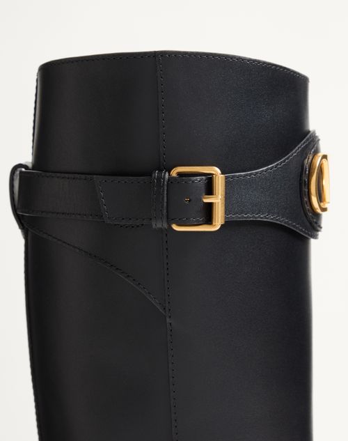 Valentino Garavani - Vlogo Signature Calfskin Boot 30mm - Black - Woman - Boots
