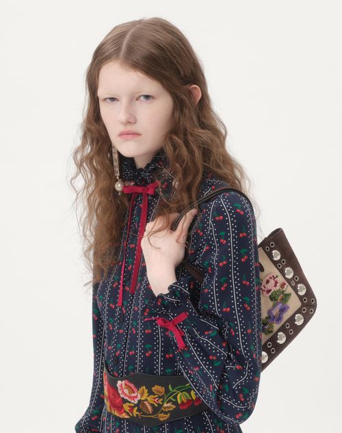 Valentino - Chemise En Crêpe De Chine À Imprimé Cherryfic - Bleu Marine/rouge Cerise - Femme - Chemises Et Tops