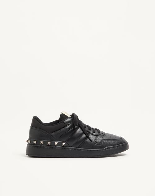 Valentino Garavani - Freedots Trainer In Kidskin And Nappa Calfskin With Stud Detail - Black - Man - Trainers
