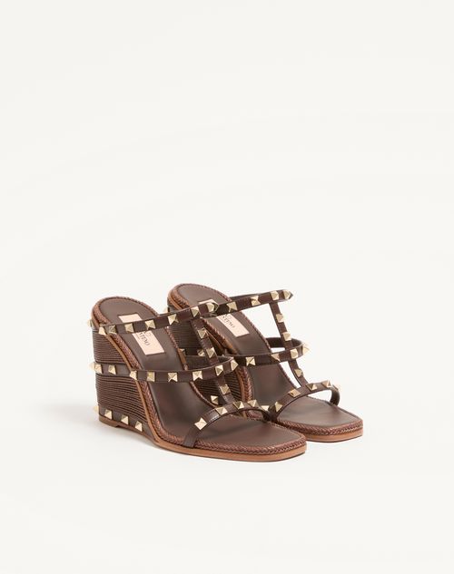 Valentino Garavani - Rockstud Wedge Slide In Calfskin With Cornely Embroidery 100mm - Fondant - Woman - Espadrilles And Wedges