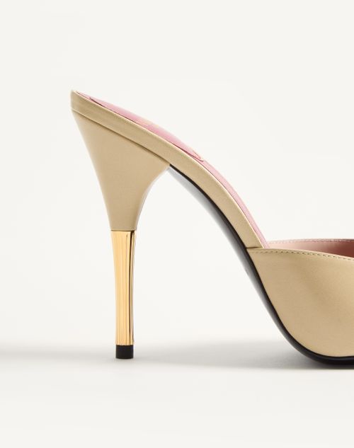 Valentino Garavani - Sandalia Sin Talón Flutterby De Cabritilla Con Detalle Butterfly Y Tacón De 105&nbsp;mm - Soga - Mujer - Sandalias