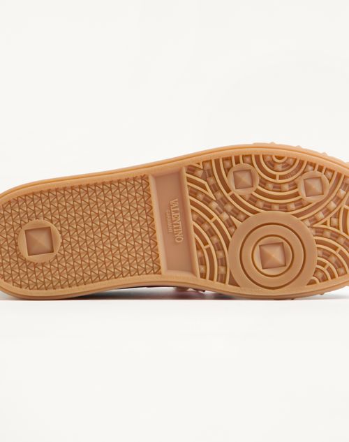 Valentino Garavani - Upvillage Low Top Trainer In Split Leather And Calfskin Nappa Leather - Cobalt/coral - Man - Sneakers