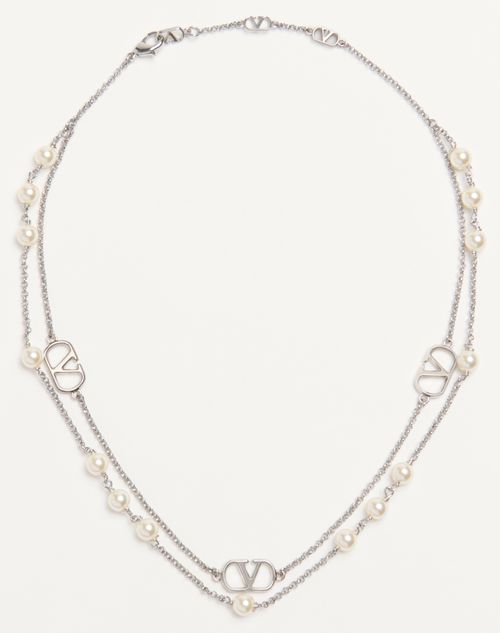 Valentino Garavani Vlogo Signature Metal Necklace With Swarovski® Pearls Woman Palladium/cream Uni In Palladium/crystal